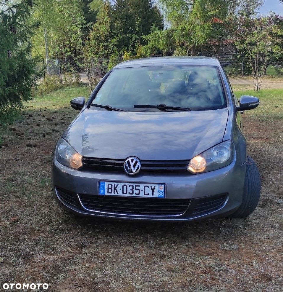 Volkswagen Golf - 2