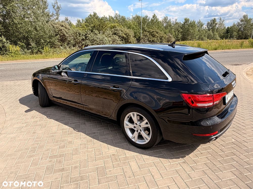 Audi A4 Avant 2.0 TDI S tronic - 4
