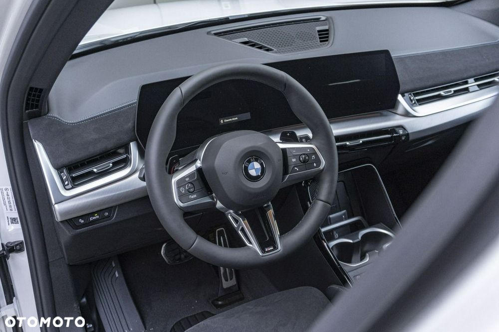 BMW X1 - 13
