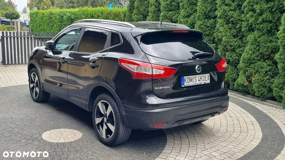Nissan Qashqai - 4