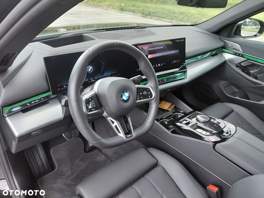 BMW Seria 5 530i mHEV M Sport sport - 7