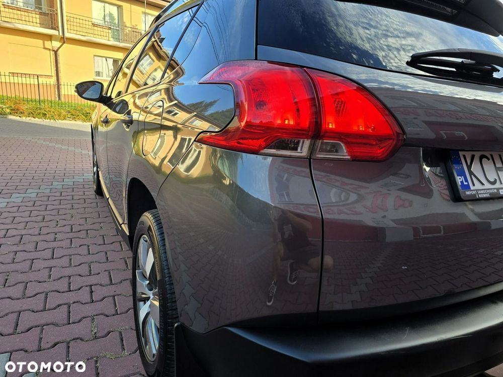 Peugeot 2008 e-HDi FAP 92 EGS6 STOP & START Allure - 17