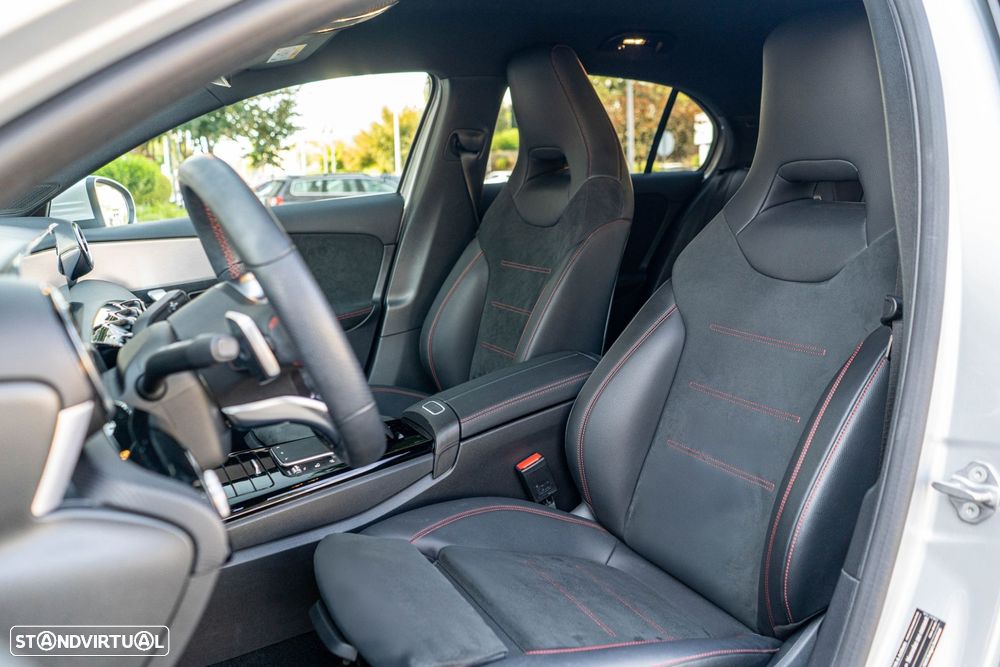 Mercedes-Benz A 200 AMG Line Aut. - 52