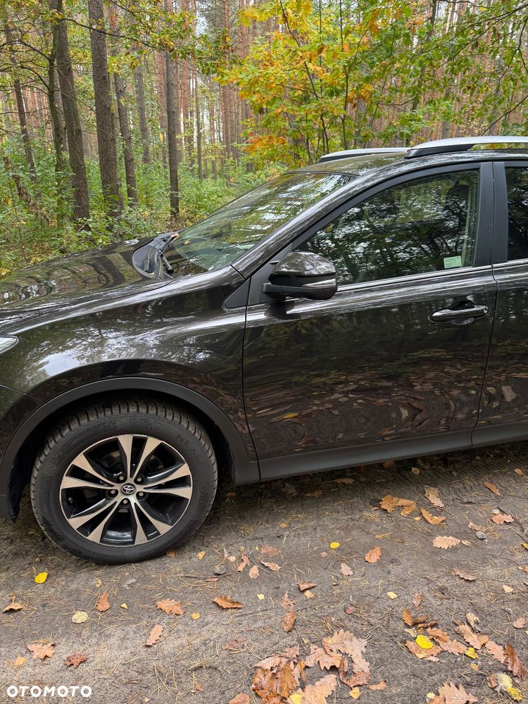 Toyota RAV4 - 7