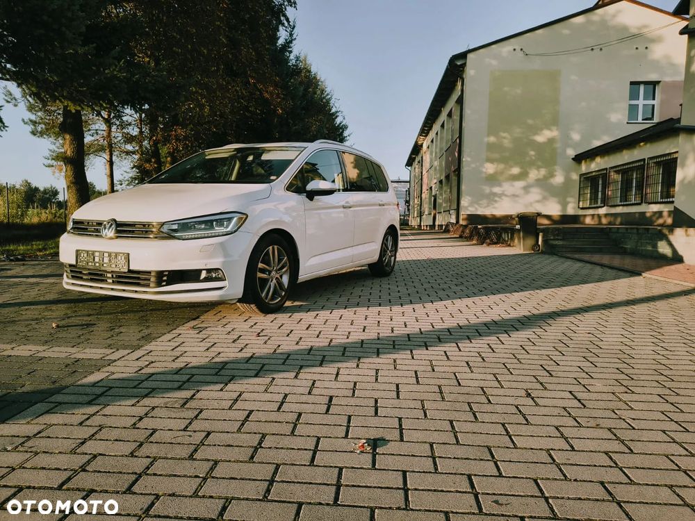 Volkswagen Touran 2.0 TDI BMT Highline DSG - 4