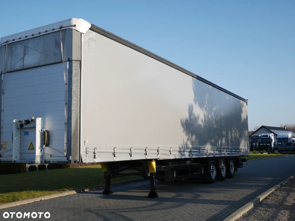 Schmitz Cargobull VARIOS  Standard/Mega Dach podnoszony - 1