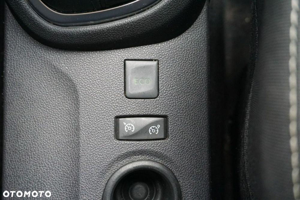Renault Captur - 25
