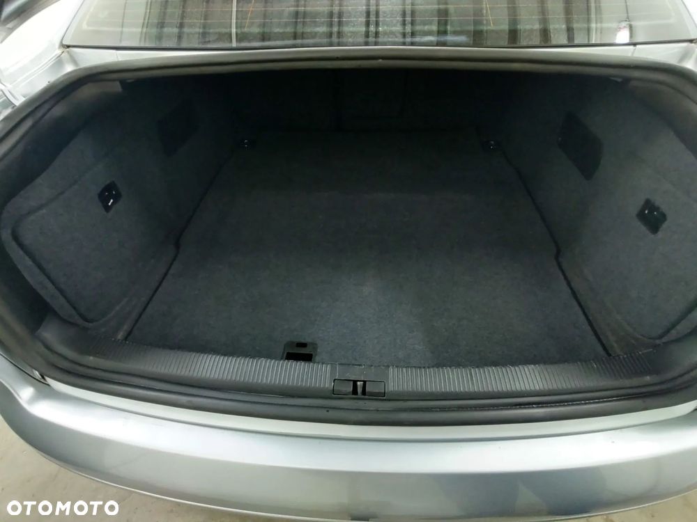 Audi A6 Limousine 2.7T Quattro - 22