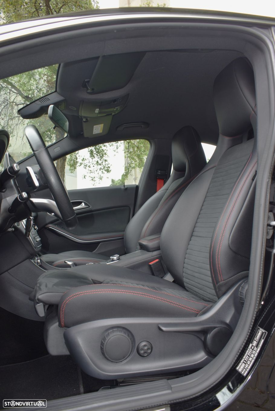 Mercedes-Benz CLA 45 AMG 4-Matic - 6