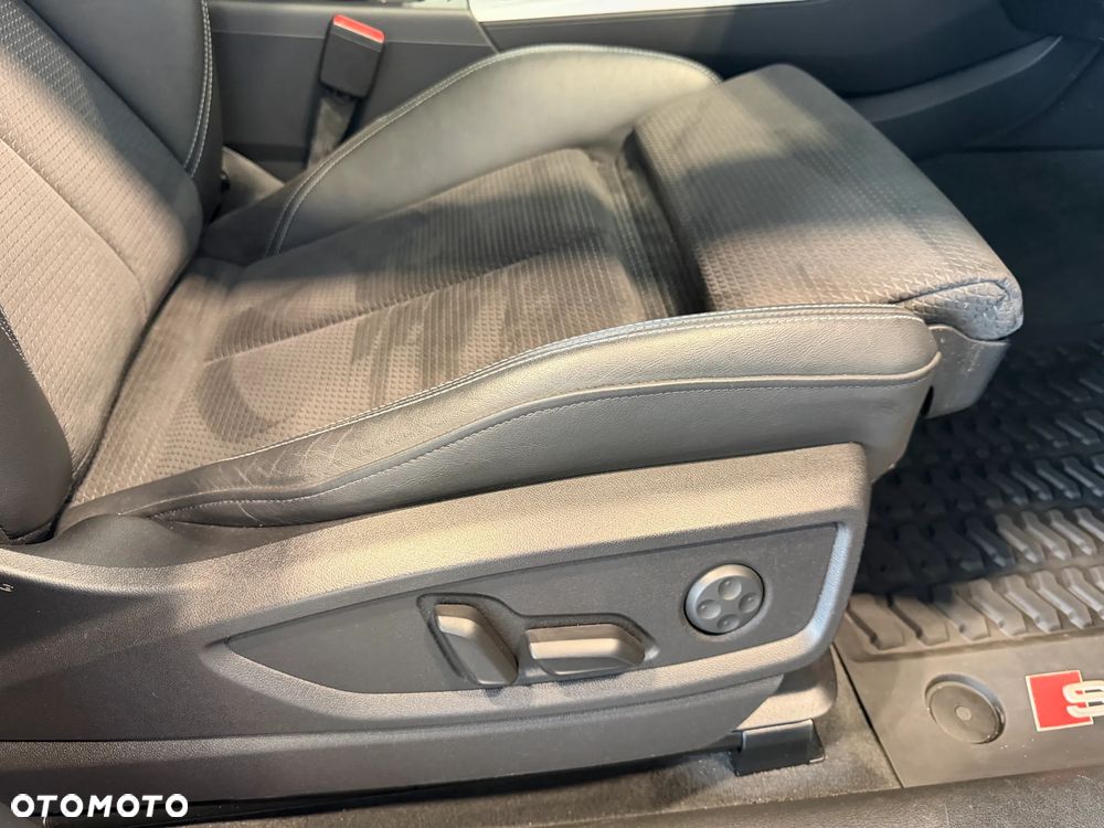 Audi SQ5 - 27
