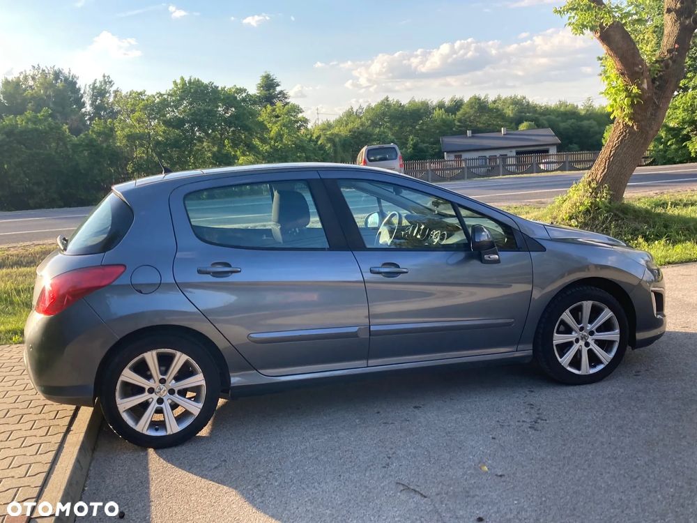 Peugeot 308 - 5