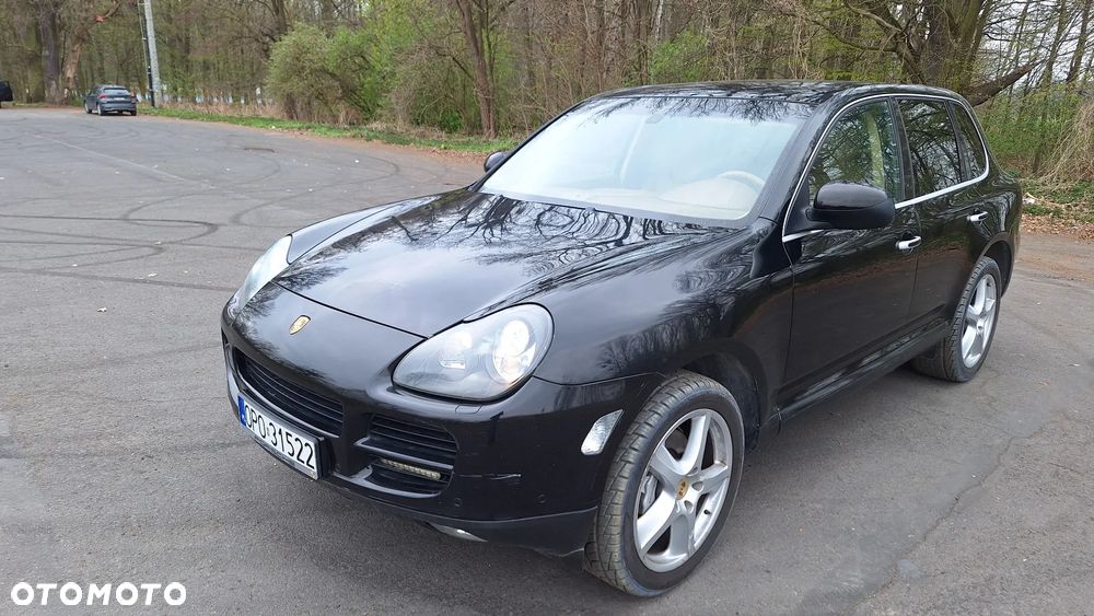 Porsche Cayenne - 3