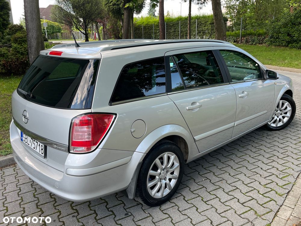 Opel Astra 1.6 Edition - 11