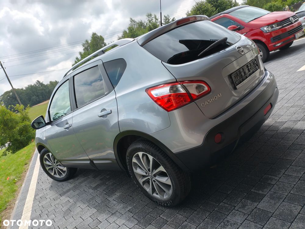 Nissan Qashqai 2.0 I-Way CVT - 23