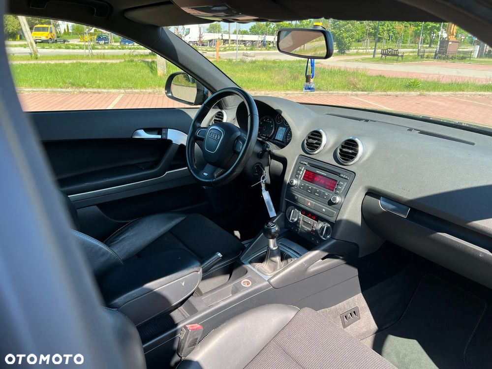 Audi A3 3-drzwiowe 1.8 TFSI S line Sportpaket - 8