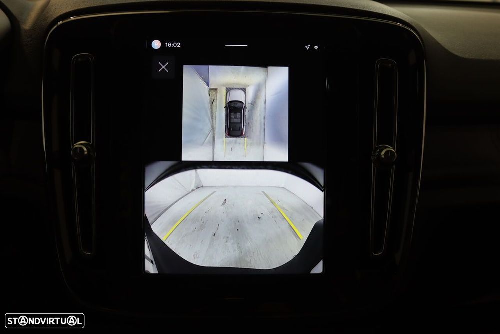 Volvo C40 Recharge 82 kWh Twin Motor Plus - 19