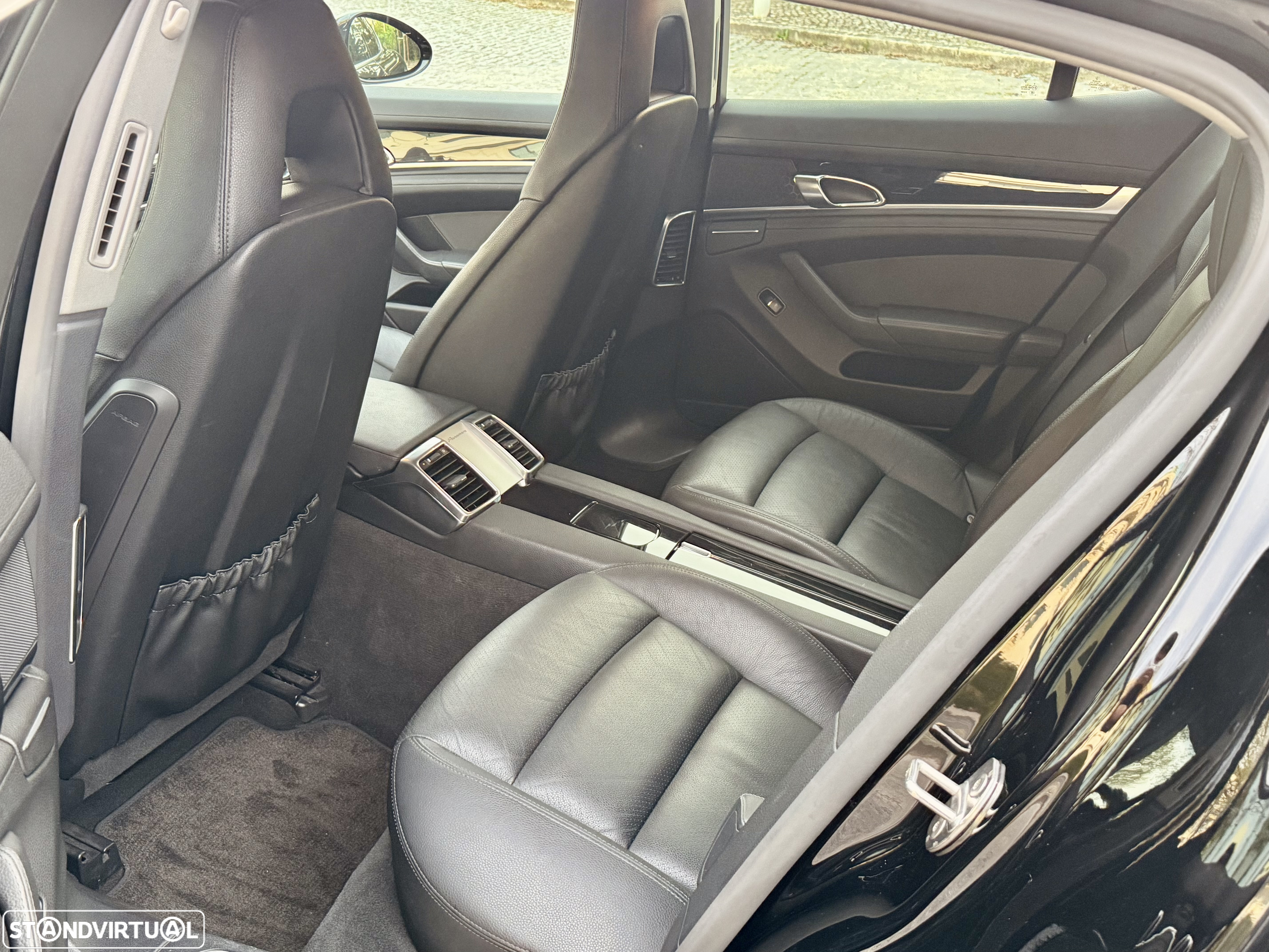 Porsche Panamera Edition - 15