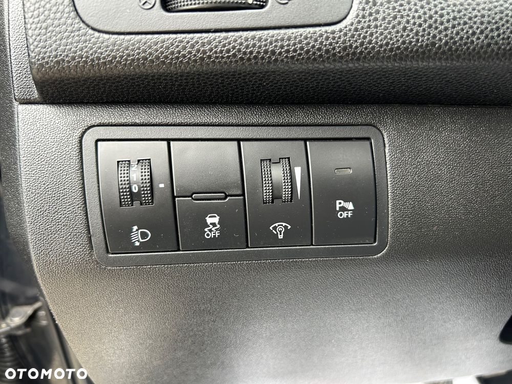 Kia Venga 1.6 CRDi 128 Business Line - 26