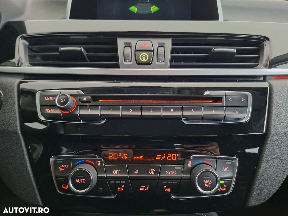 BMW X1 xDrive18d Aut. Sport Line - 10