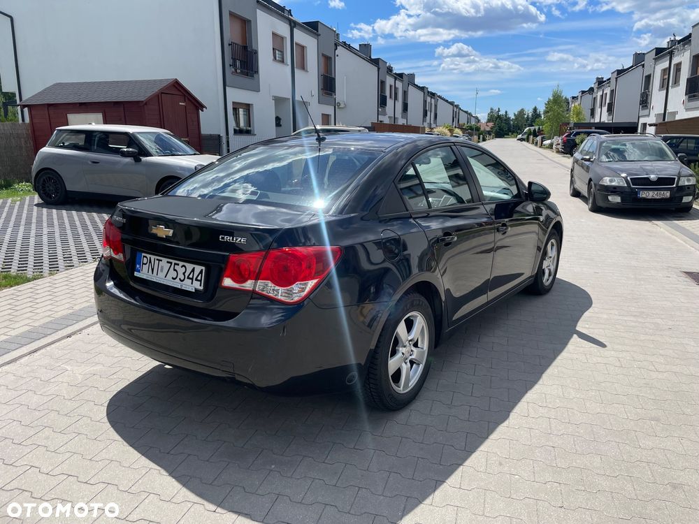 Chevrolet Cruze 1.8 LTZ - 8