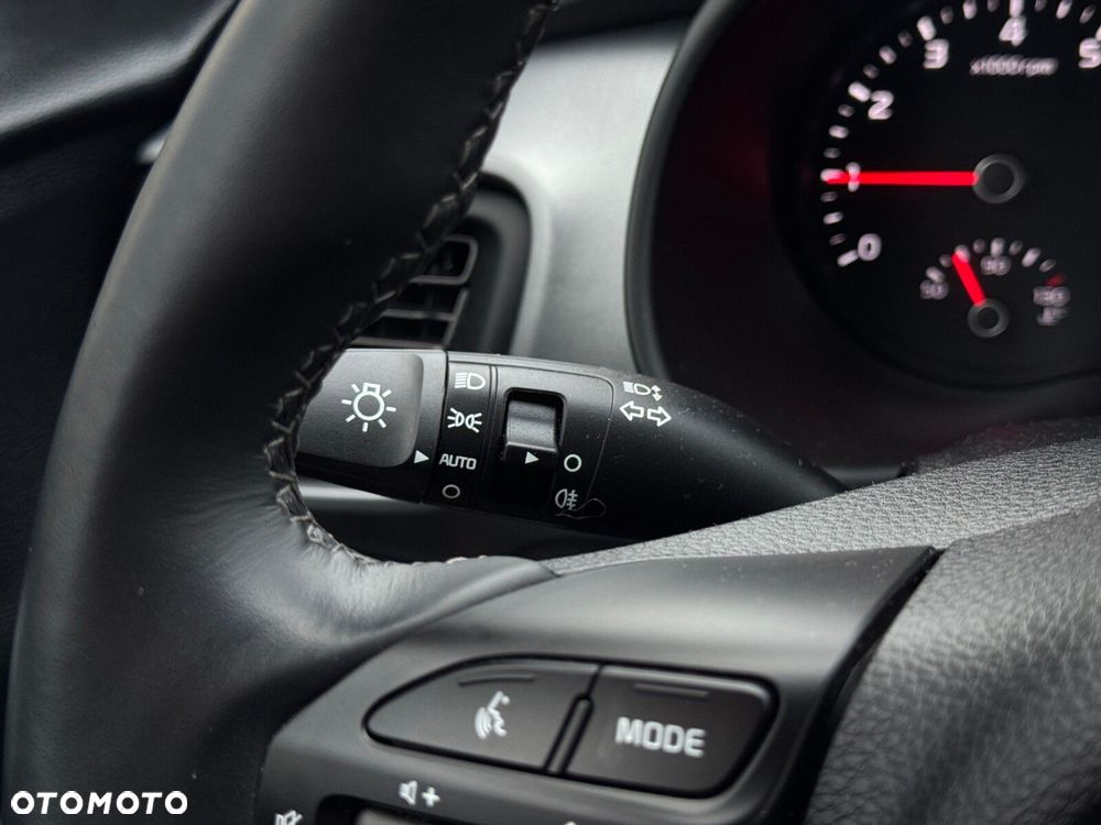 Kia Stonic 1.0 T-GDI M - 22