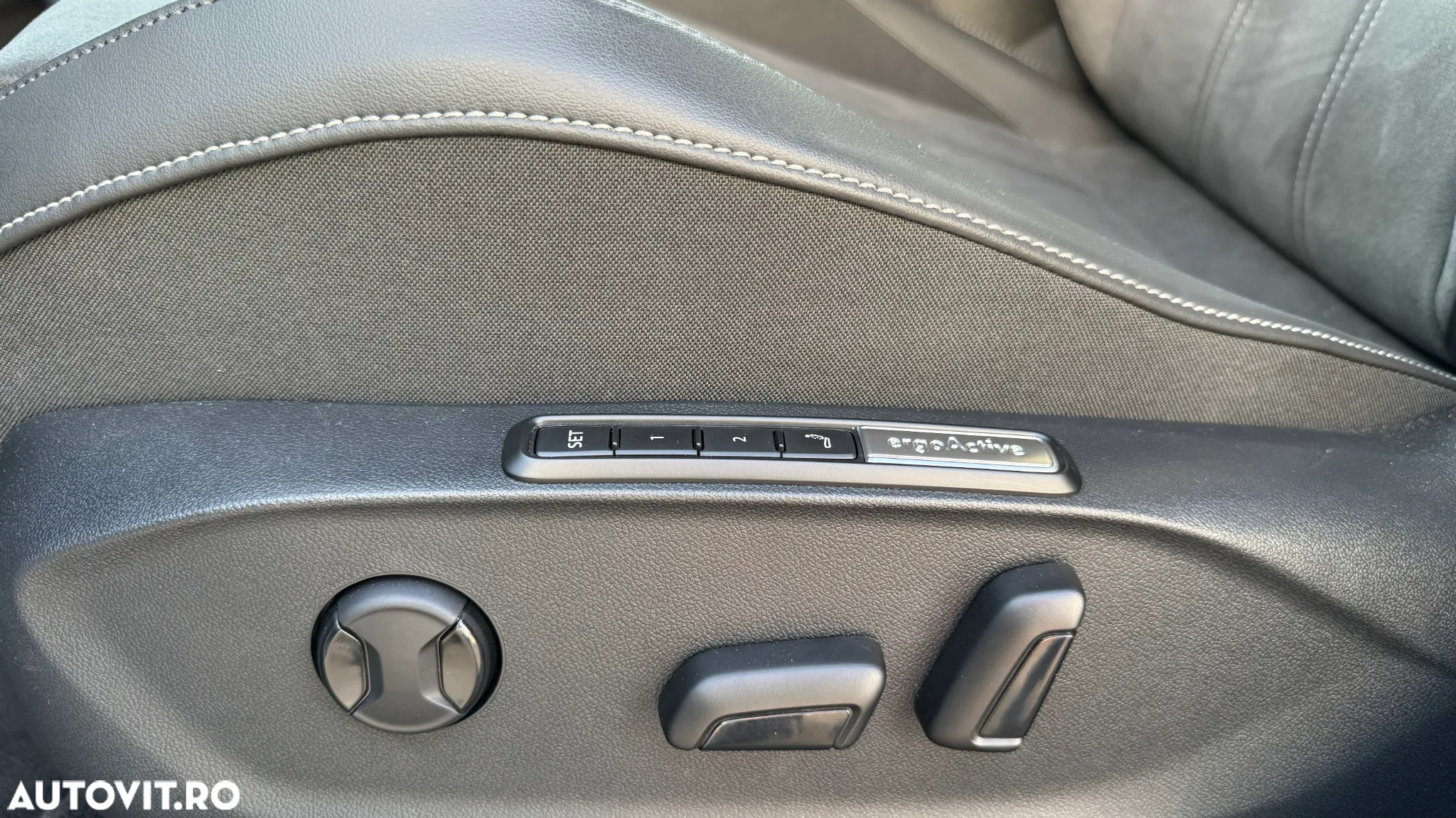 Volkswagen ID.7 77 kWh Pro - 10