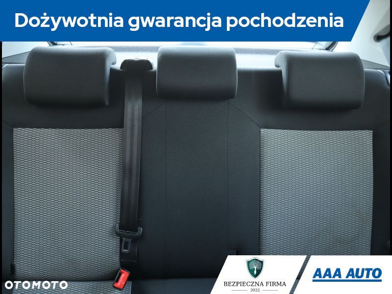 Volkswagen Polo - 11