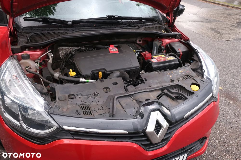 Renault Clio 1.2 16V Limited Plus - 6
