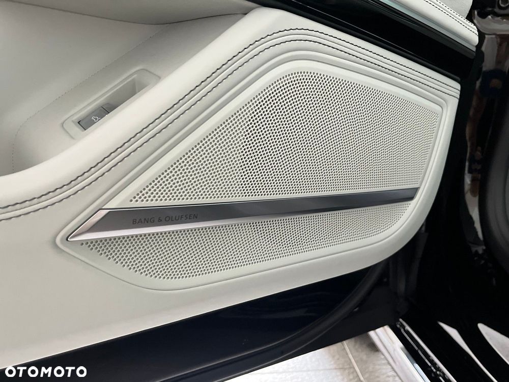 Audi A8 - 21