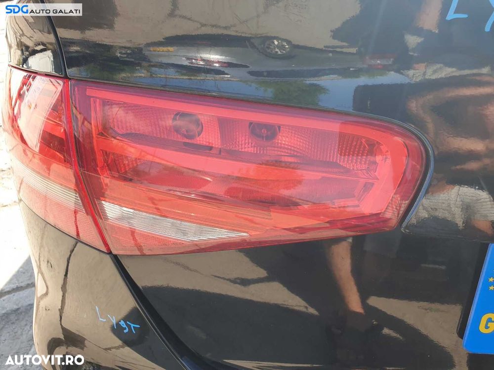 Stop Lampa Tripla Stanga de pe Capota Portbagaj Audi A4 B8 B8.5 Berlina Sedan FL Facelift 2012 - 2016 [1602] - 1