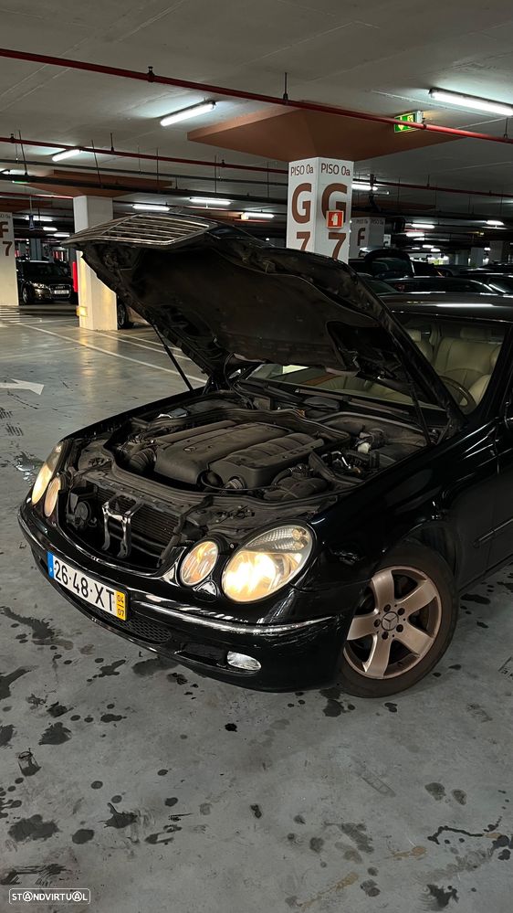 Mercedes-Benz E 220 CDI Elegance - 24