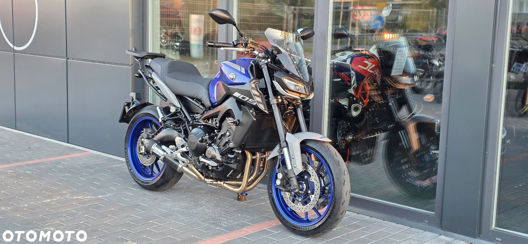 Yamaha MT - 4