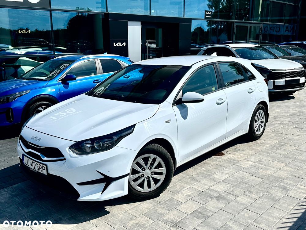 Kia Ceed - 8