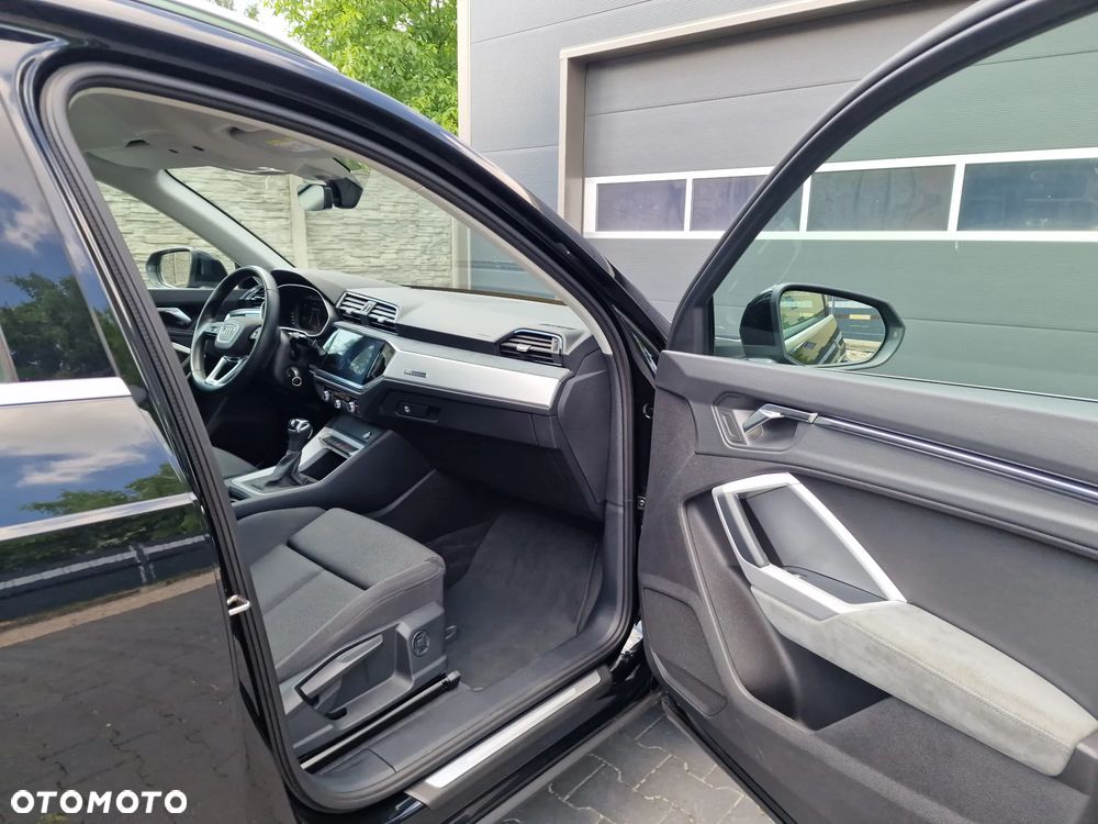 Audi Q3 35 TDI S tronic advanced - 23