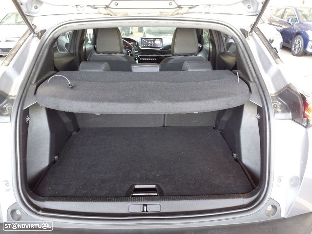 Peugeot 2008 1.2 PureTech Allure Pack - 5