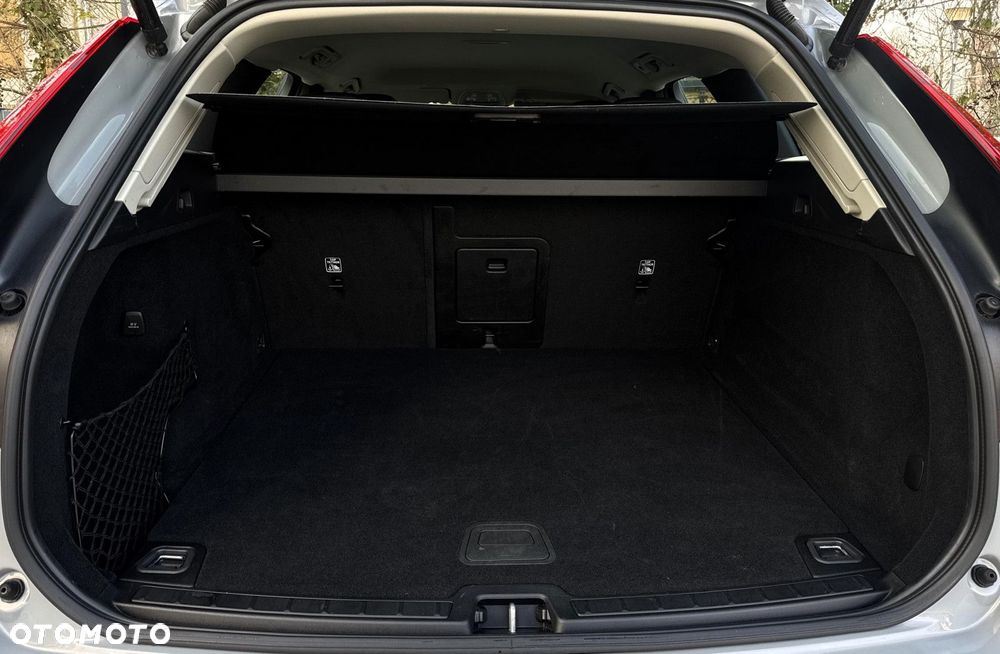 Volvo XC 60 - 31