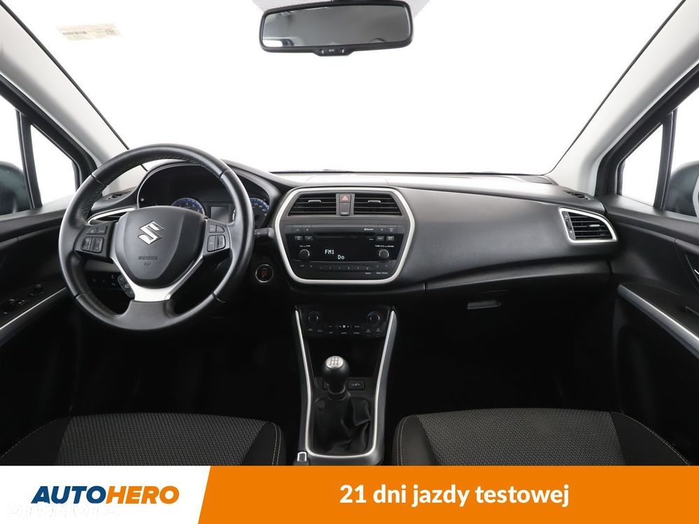 Suzuki SX4 - 12