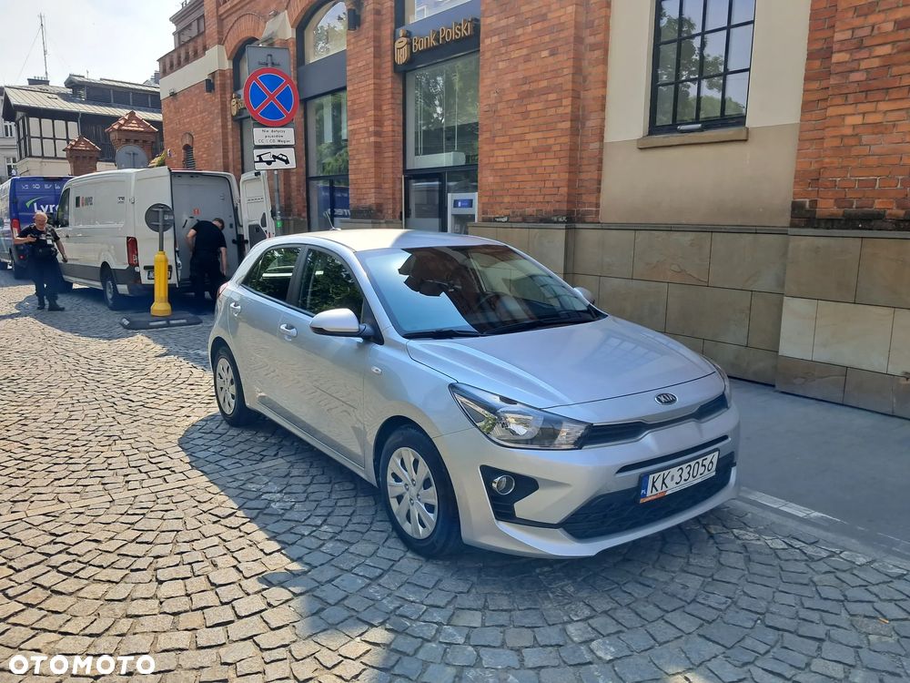 Kia Rio 1.2 M - 9