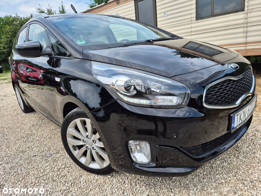 Kia Carens 1.7 CRDi 141 UEFA EURO 2016