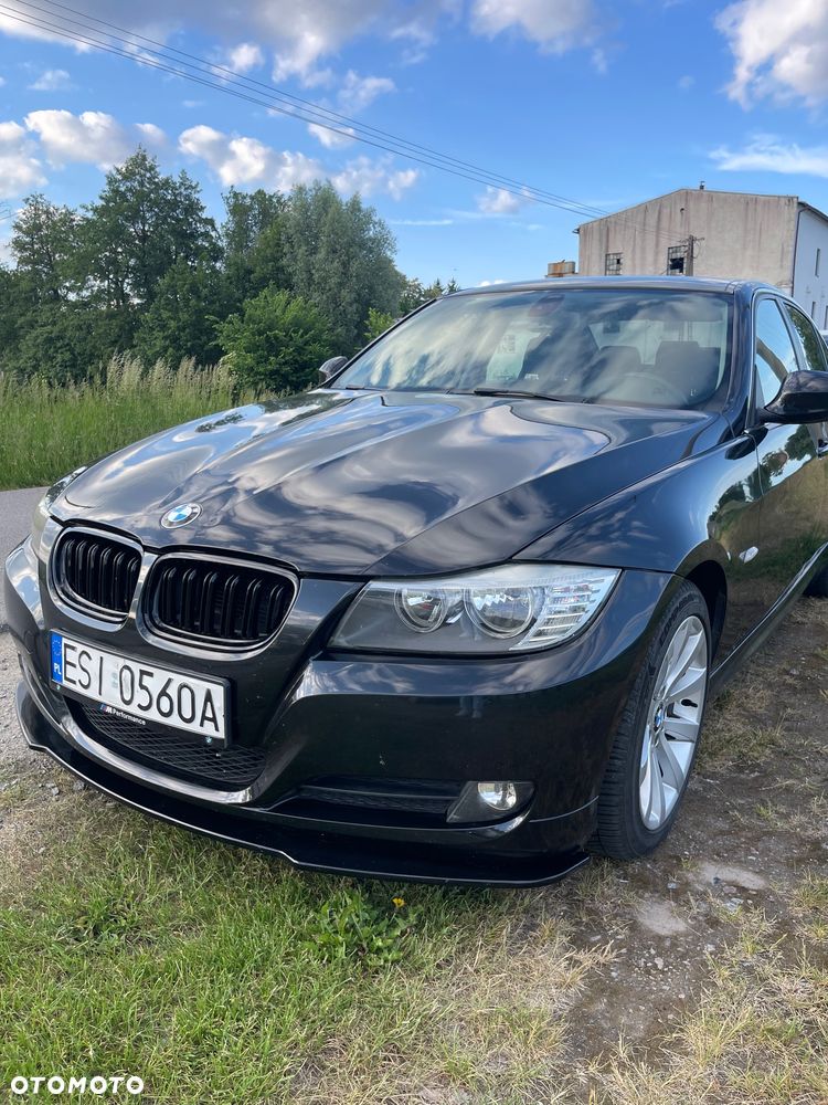 BMW Seria 3 318d - 13