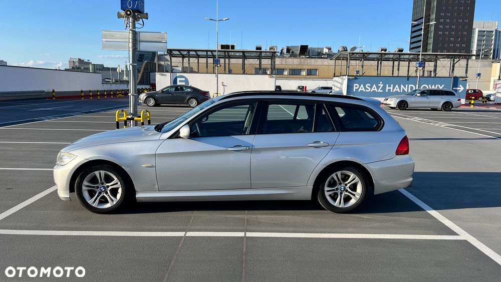 BMW Seria 3 320d - 5