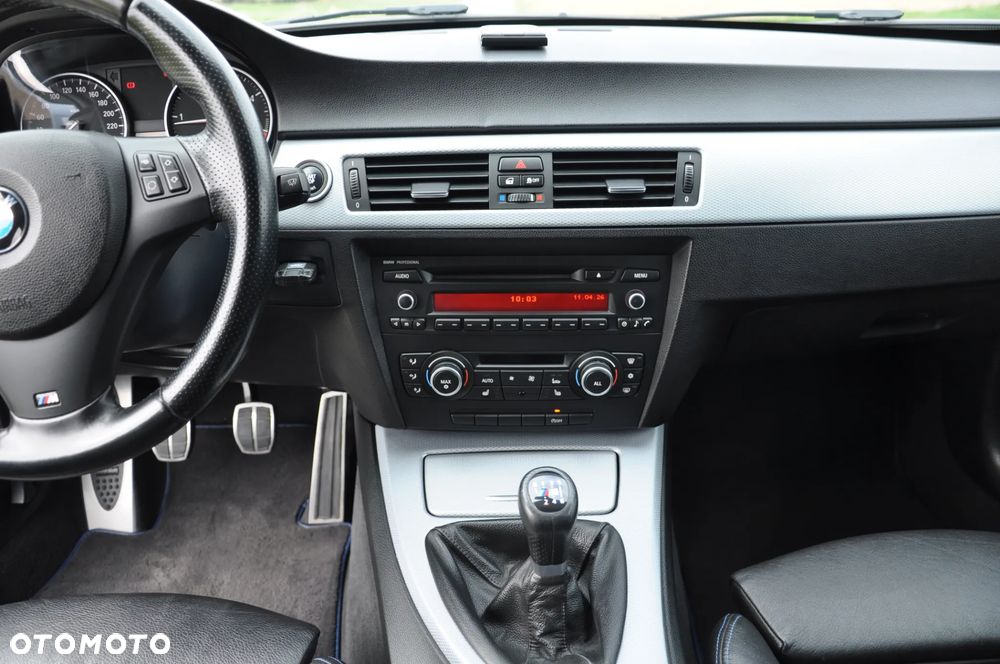 BMW Seria 3 320d - 18