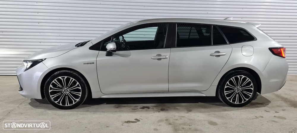Toyota Corolla Touring Sports 1.8 Hybrid Comfort+P.Sport - 5