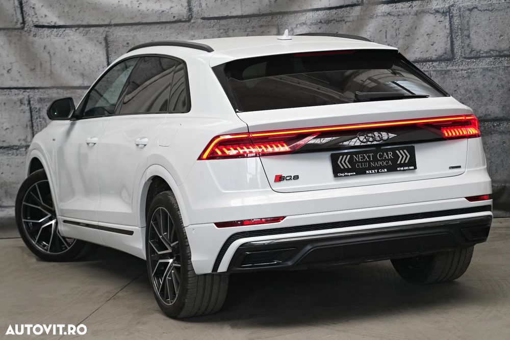 Audi Q8 60 TFSIe quattro tiptronic - 6