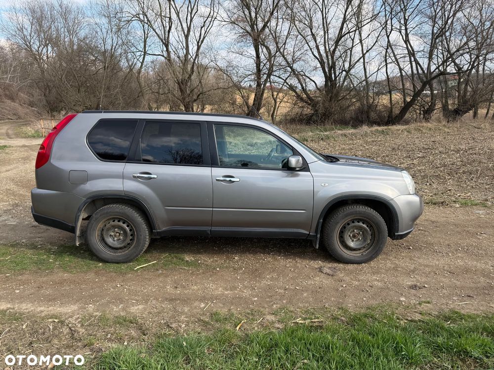 Nissan X-Trail - 12