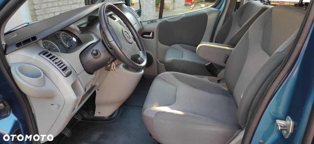 Opel Vivaro L1H1 Tour Cosmo - 6
