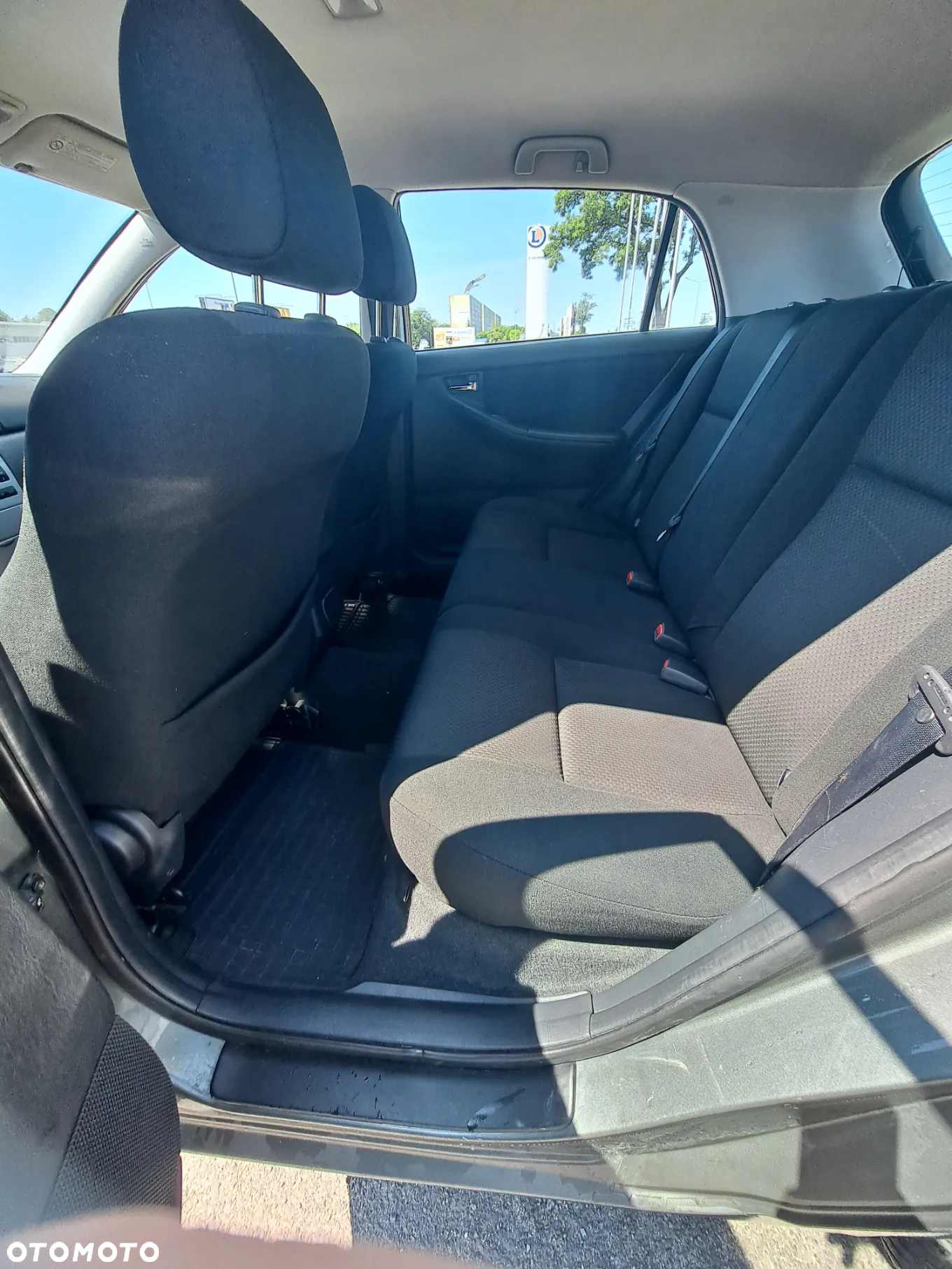 Toyota Corolla - 6