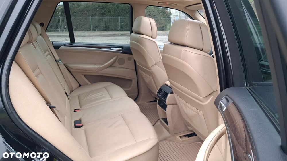BMW X5 - 11