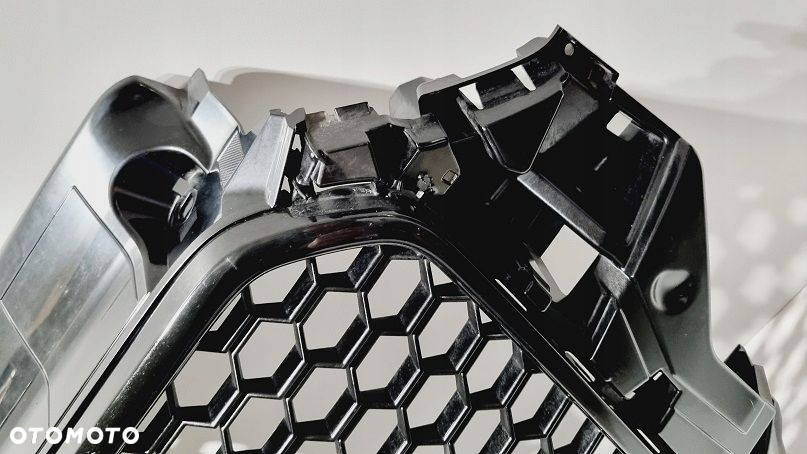 GRILL ATRAPA AUDI RS3 LIFT 8V4853653 QUATTRO - 6