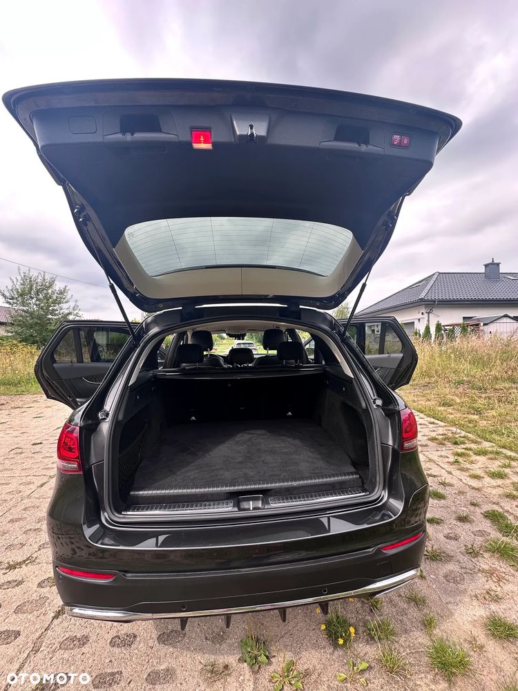 Mercedes-Benz GLC 300 de 4-Matic - 9